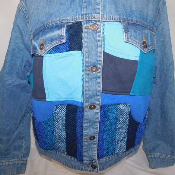 OOAK Hip Chick Design Womens XL Upcycled Blue Denim Jean Jacket Patch Work - Picture 4 of 10
